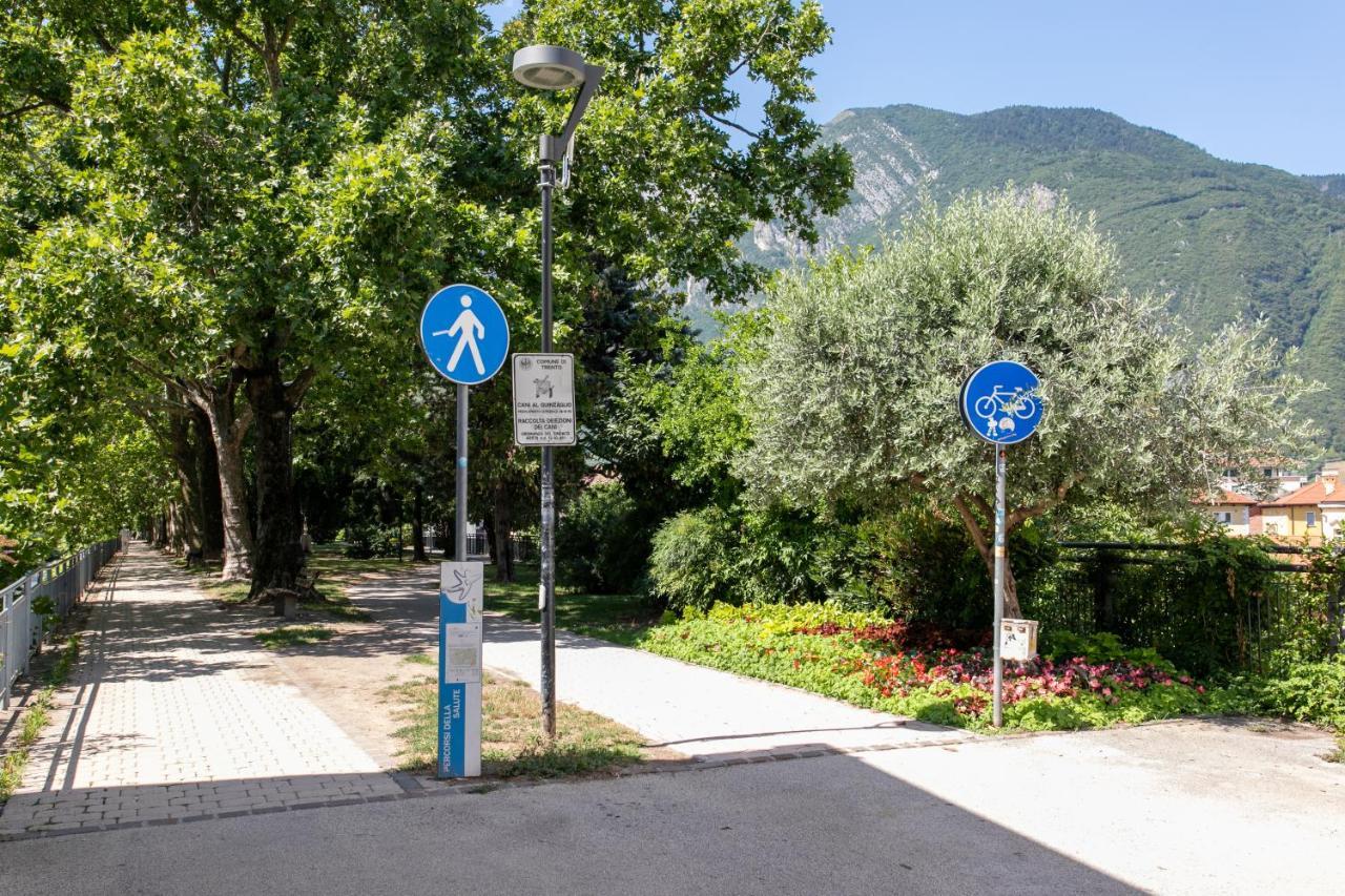 Appartamento Al Ponte Adiacente Al Parco, Vicino All'Ospedale E Centro Trydent Zewnętrze zdjęcie